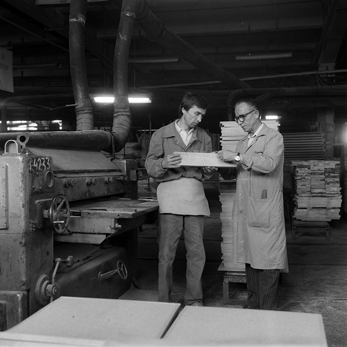 minerva_1987-1988_Industrie_c2_c3r5_016