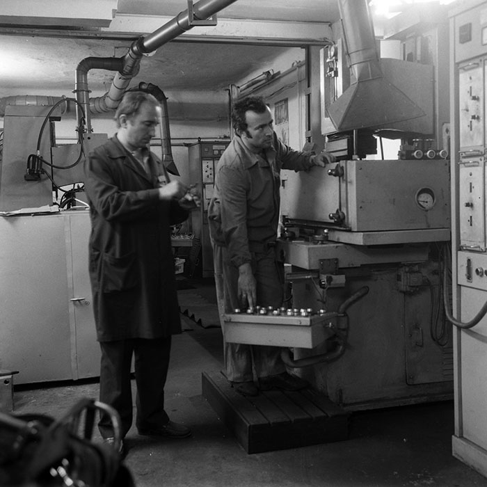 minerva_1987-1988_Industrie_c2_c4r5_006