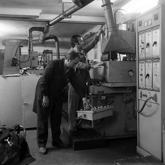 minerva_1987-1988_Industrie_c2_c4r5_007