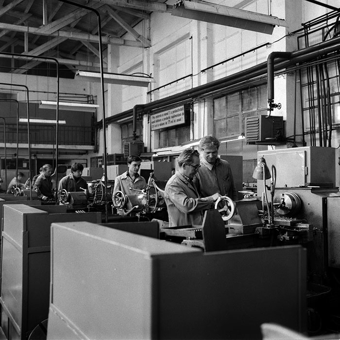 minerva_1987-1988_Industrie_c2_c4r5_015