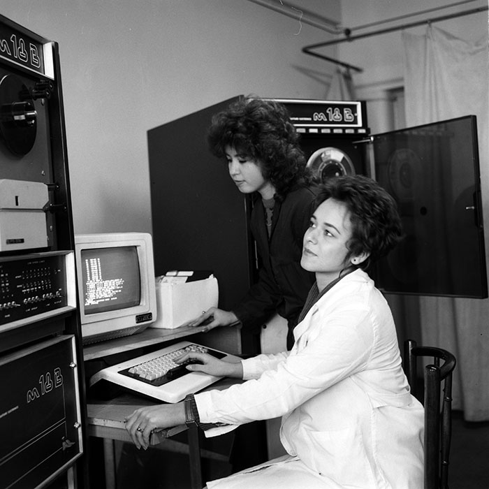 minerva_1987-1988_Industrie_c2_c6r4_004