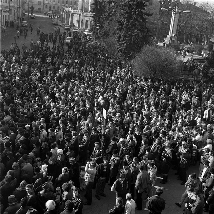 minerva_1987-1991_c2_c1r10_011