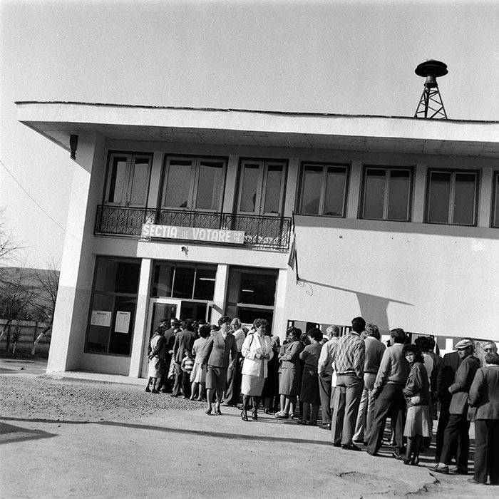 minerva_1987-1991_c2_c1r1_004