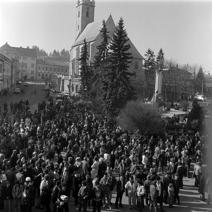 minerva_1987-1991_c2_c1r6_023