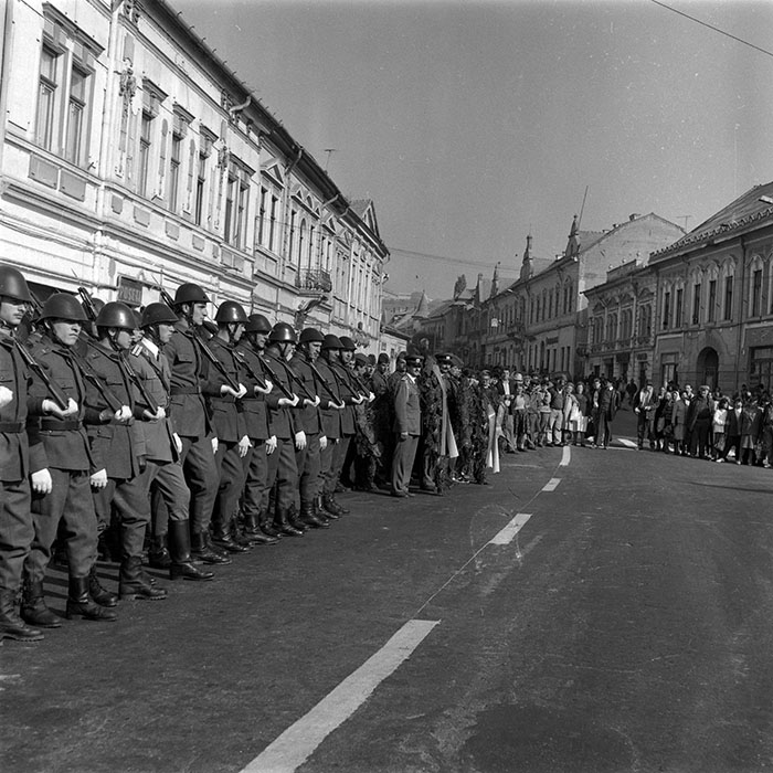 minerva_1987-1991_c2_c1r8_017