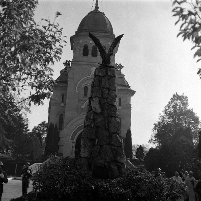 minerva_1987-1991_c2_c1r8_018