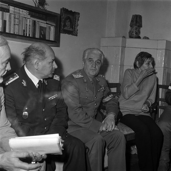 minerva_1987-1991_c2_c1r9_013