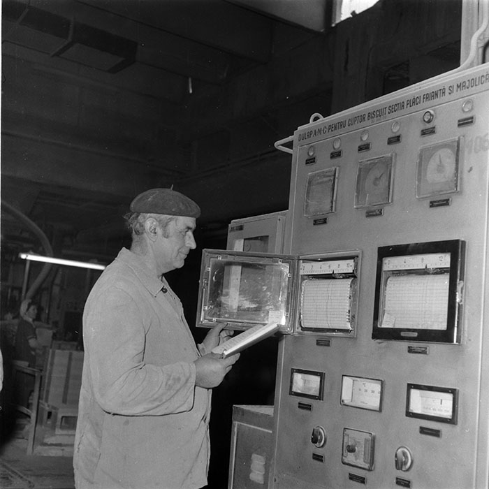 minerva_1987-1991_c2_c2r1_006