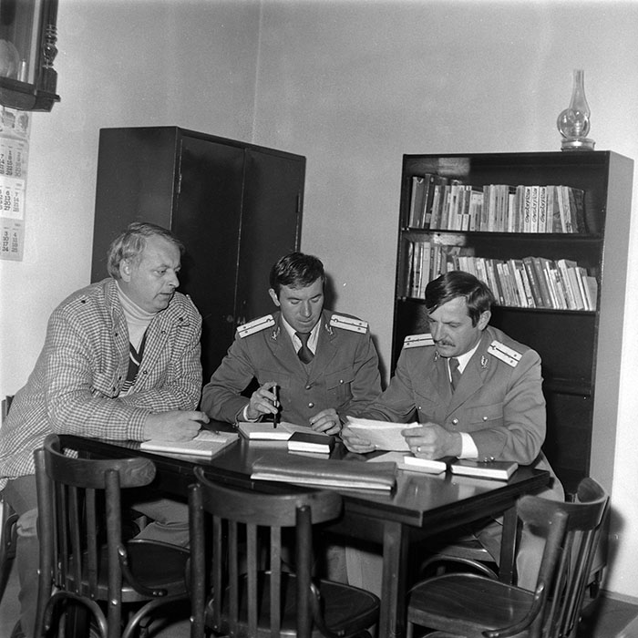 minerva_1987-1991_c2_c2r3_004