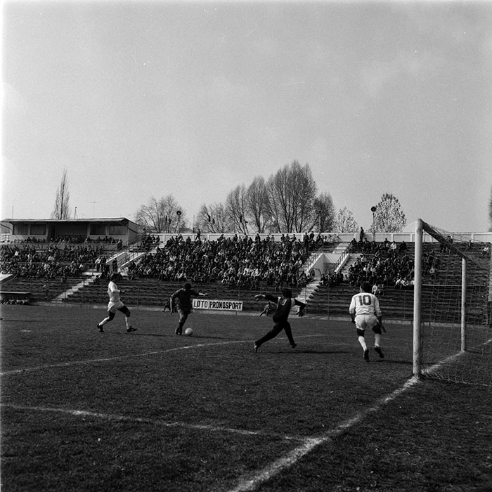 minerva_1987-1991_c2_c2r5_021