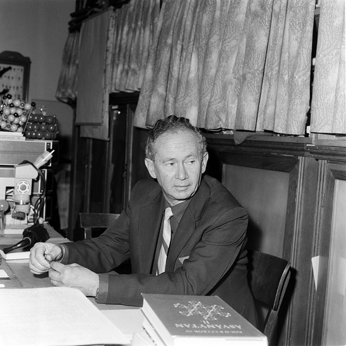 minerva_1987-1991_c2_c2r7_010