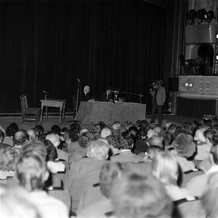 minerva_1987-1991_c2_c3r6_016