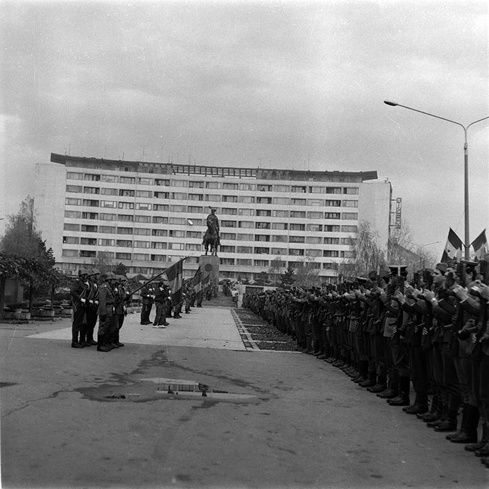 minerva_1987-1991_c2_c3r7_014