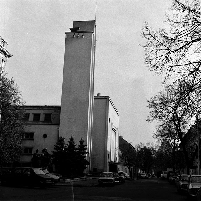 minerva_1987-1991_c2_c4r2_002