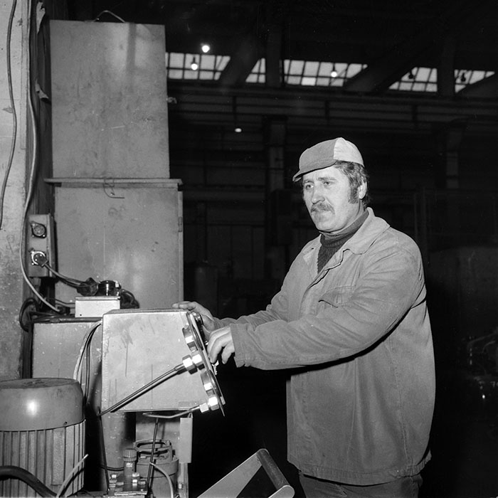 minerva_1987-1991_c2_c4r3_004