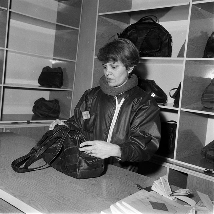 minerva_1987-1991_c2_c4r6_024