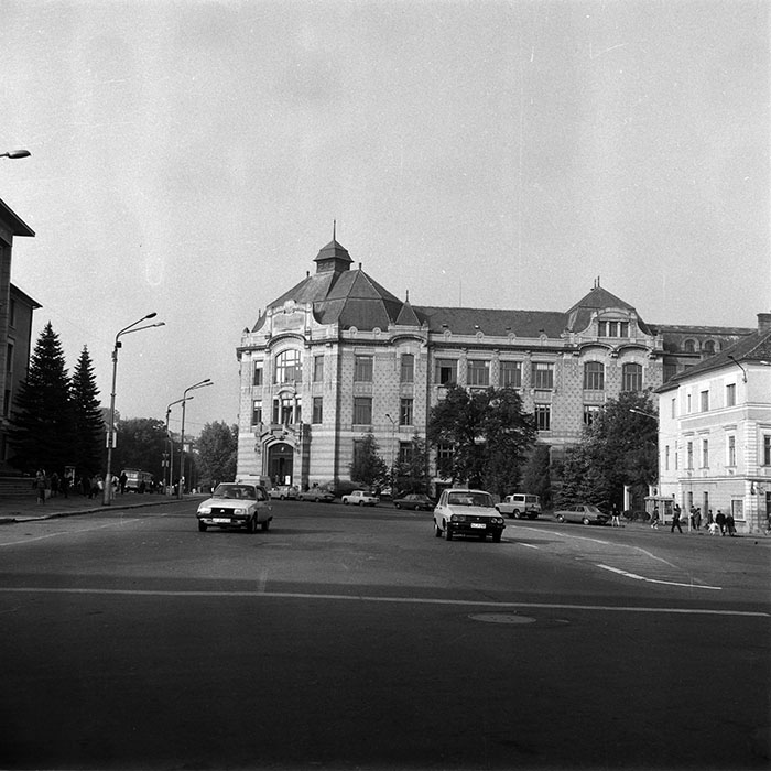 minerva_1987-1991_c2_c4r8_015