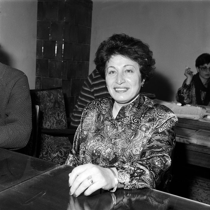 minerva_1987-1991_c2_c5r6_002