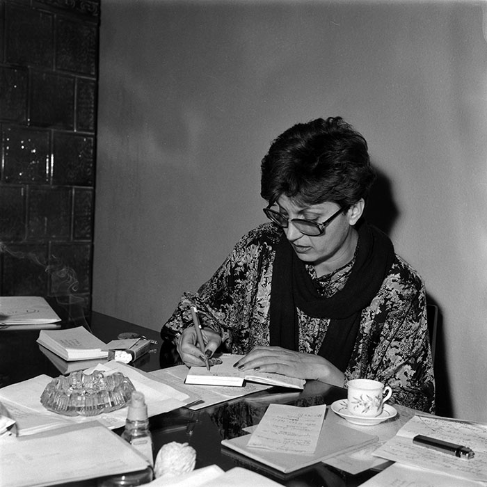 minerva_1987-1991_c2_c5r6_003