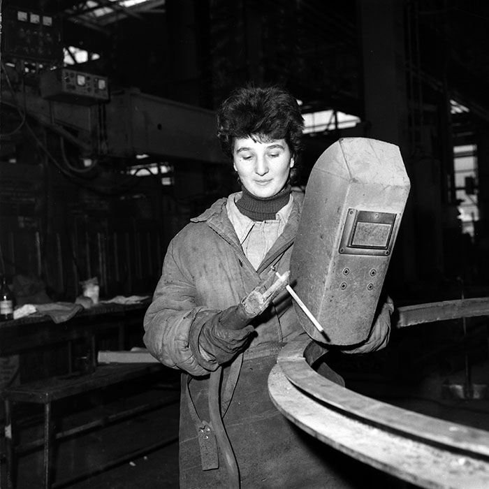 minerva_1987-1991_c2_c5r8_010