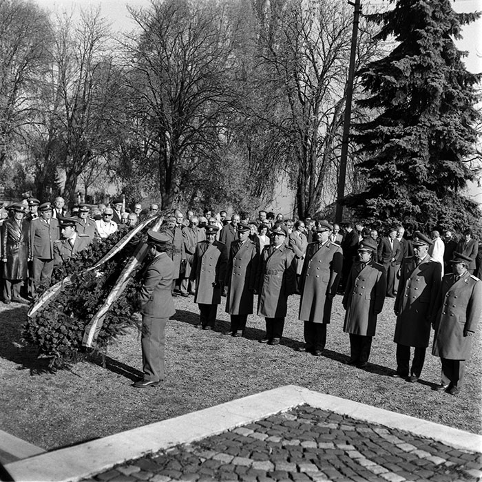 minerva_1987-1991_c2_c6r12_033