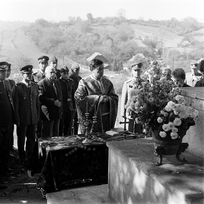 minerva_1987-1991_c2_c6r12_042