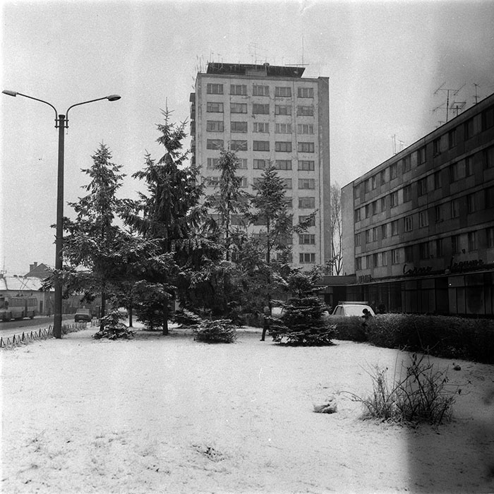 minerva_1987-1991_c2_c6r5_010