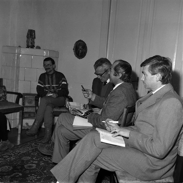 minerva_1987-1991_c2_c6r6_010