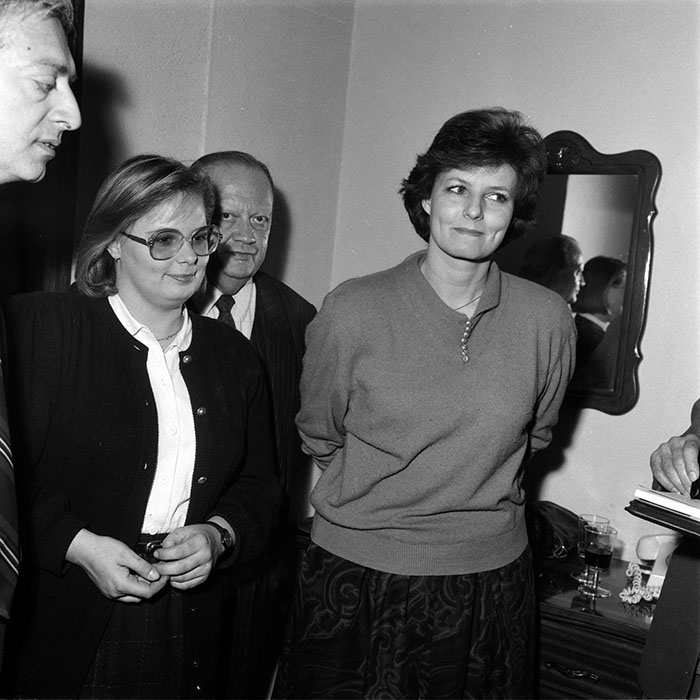 minerva_1987-1991_c2_c6r8_010