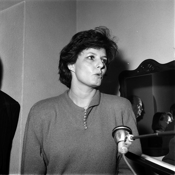 minerva_1987-1991_c2_c6r8_028