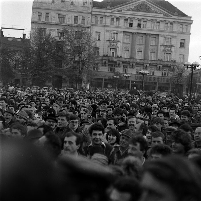 minerva_1987-1991_c2_c6r9_024