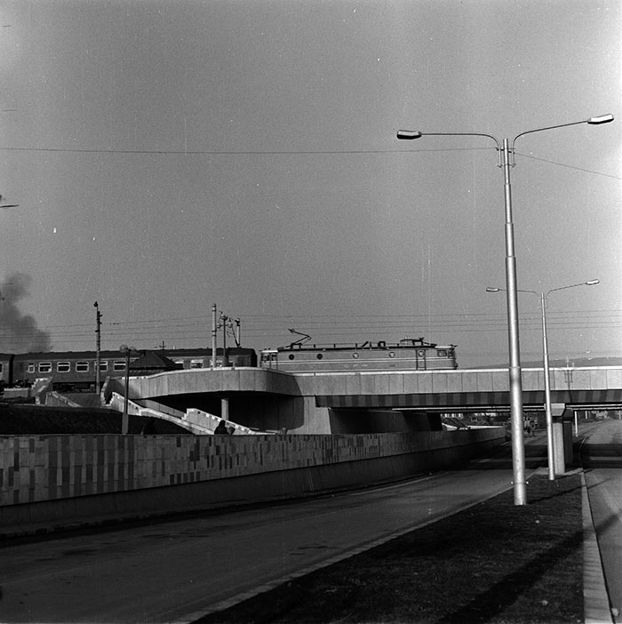 minerva_1987_c2_c10r1_018