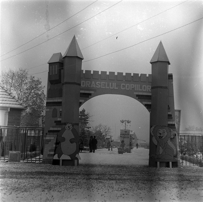 minerva_1987_c2_c3r4_001