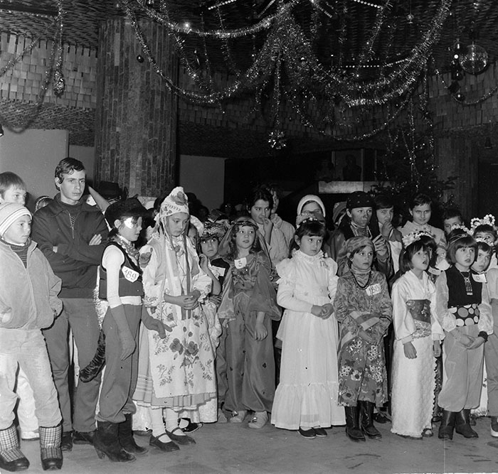 minerva_1987_c2_c4r4_011