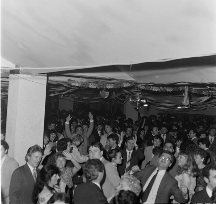 minerva_1987_c2_c4r4_016