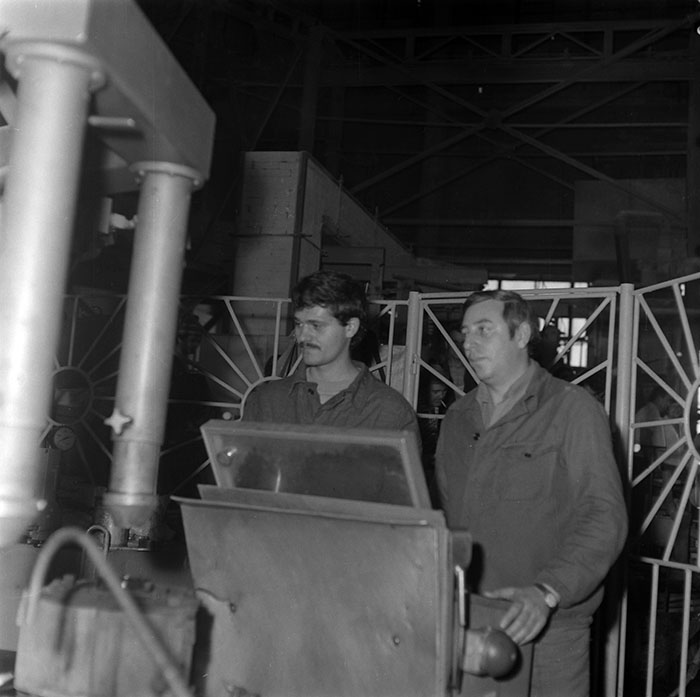 minerva_1987_c2_c5r4_016