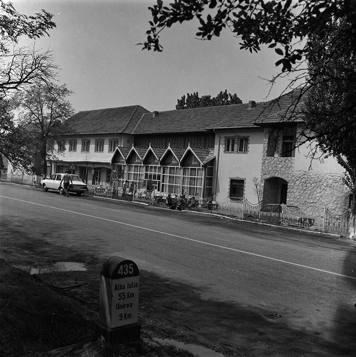 minerva_1987_c2_c6r4_001