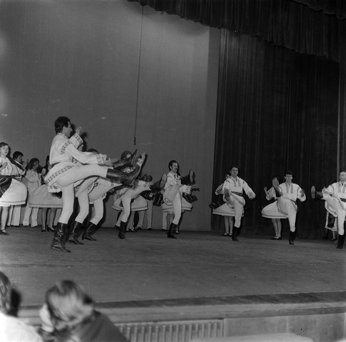 minerva_1987_c2_c7r1_013