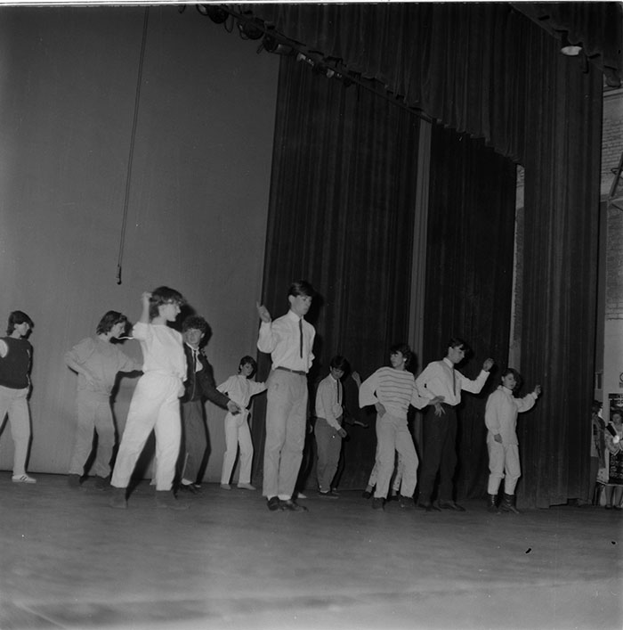 minerva_1987_c2_c7r1_023