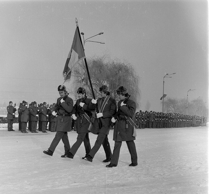 minerva_1987_c2_c7r3_012