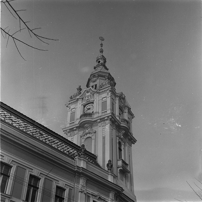 minerva_1987_c2_c7r4_002