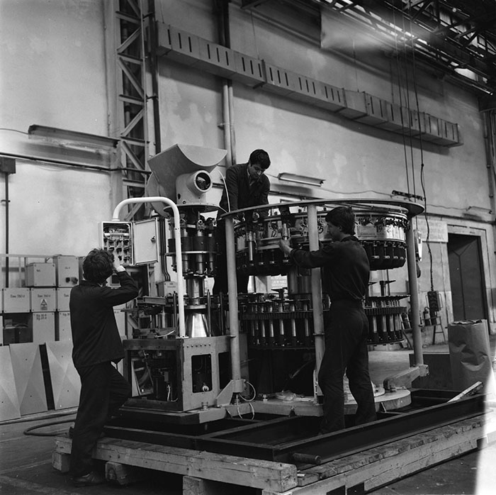 minerva_1987_c2_c8r2_001