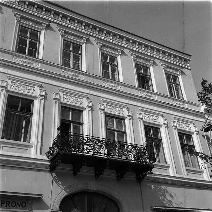 minerva_1987_c4_c2r3_032