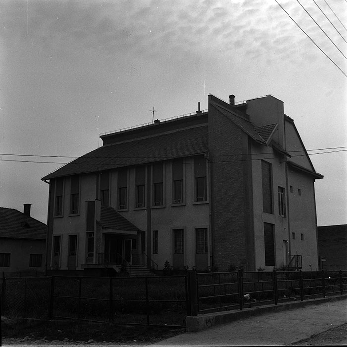 minerva_1987_c4_c2r4_007