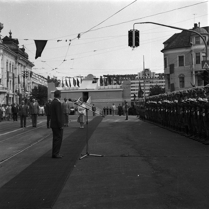 minerva_1987_c4_c6r1_006