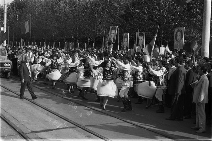 minerva_1987_c4_c7r3_001