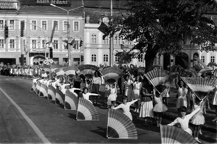 minerva_1987_c4_c8r2_016