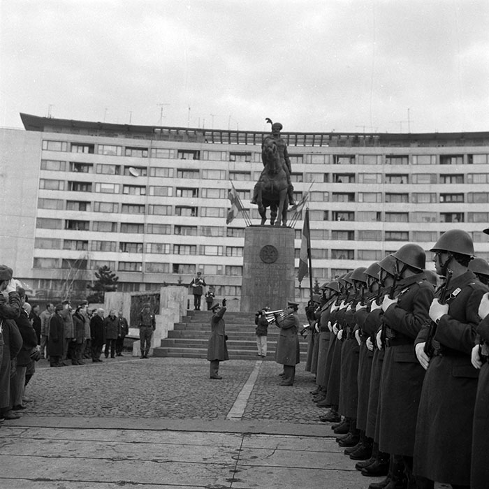 minerva_1988_industrie_c4r15_001