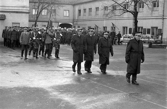 minerva_1988_industrie_c6r10_005