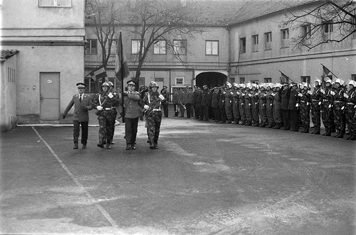 minerva_1988_industrie_c6r10_017